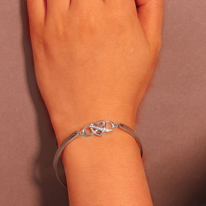 Eternal Heart Bracelet